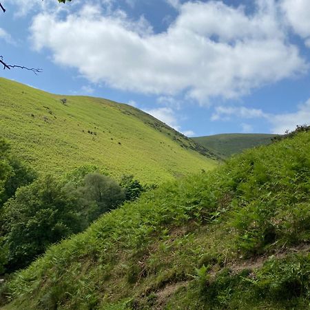 Pass The Keys Quaint 1 Bedroom Cottage In Church Stretton Esterno foto